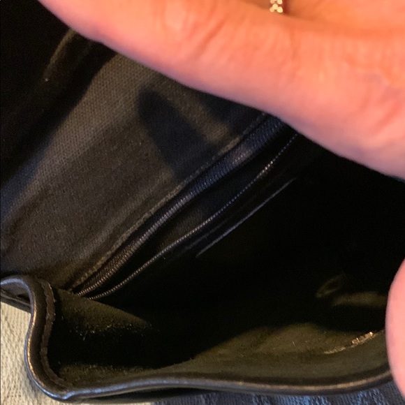 Black Leather Women's Bag with Heart Detail - Picture 3 of 4